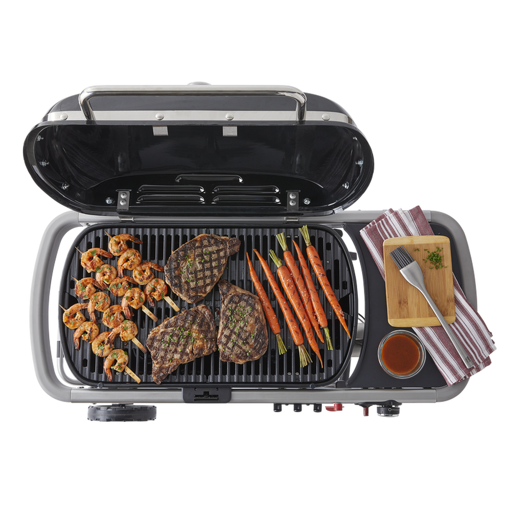 Weber traveler. Газовый гриль Weber traveler. Портативный газовый гриль Weber traveler. Weber traveler планча. Weber 9010075.