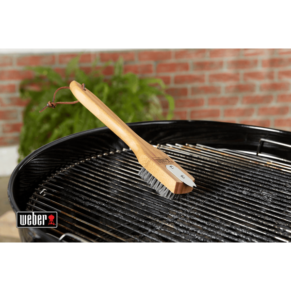 Щетка с бамбуковой ручкой 30 см Weber, 6463